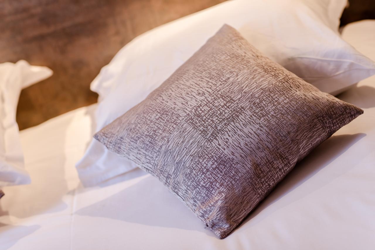 Logis Hotel - Le Petit Bellon Senlis  Ngoại thất bức ảnh