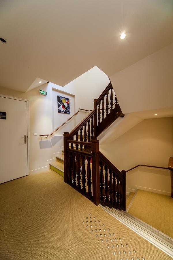 Logis Hotel - Le Petit Bellon Senlis  Ngoại thất bức ảnh